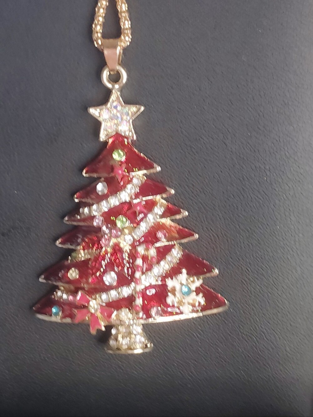 NWT Betsy Johnson Gold-Tone Red Christmas Tree Pendant Necklace
